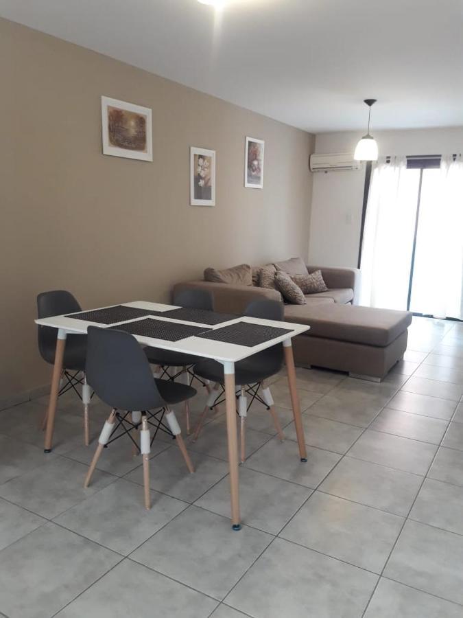 Depto Amoblado En El Centro De La Capital De Cordoba Daire Dış mekan fotoğraf